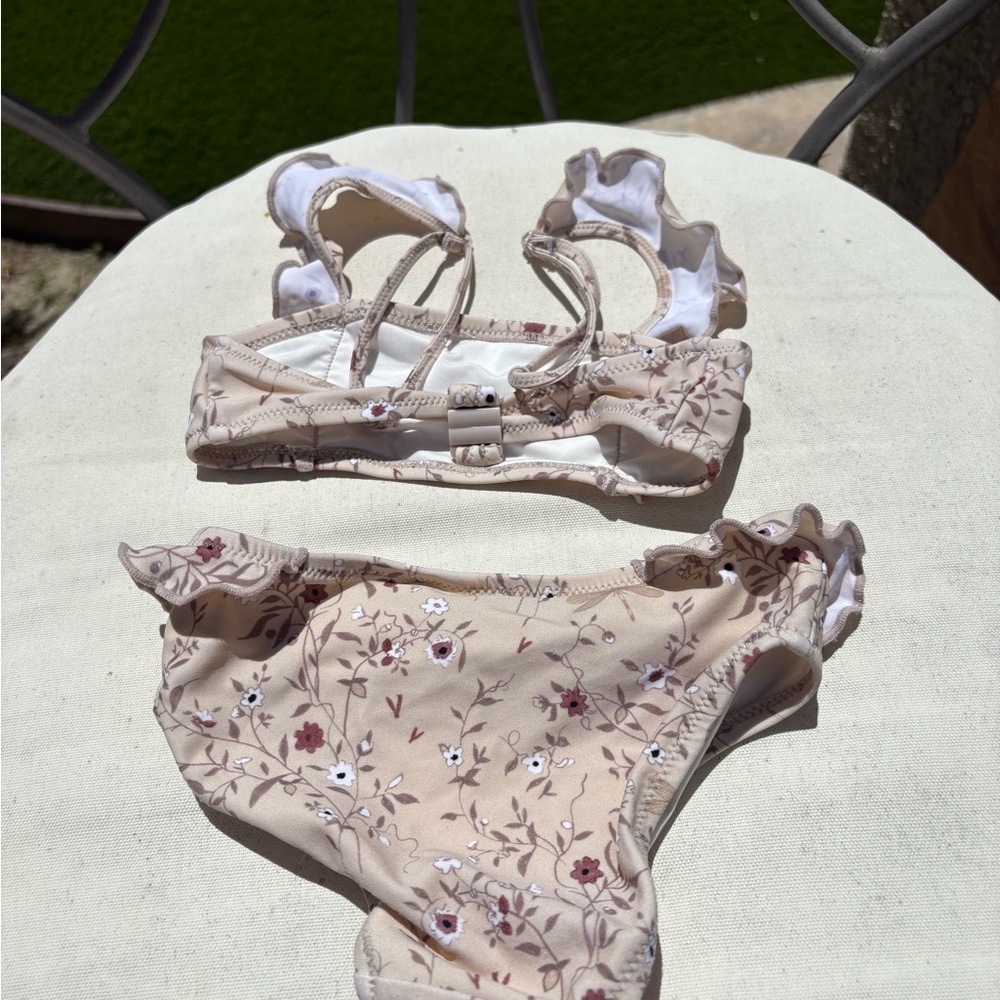 Floral Ruffle Bikini Set - Picture 3 of 3
